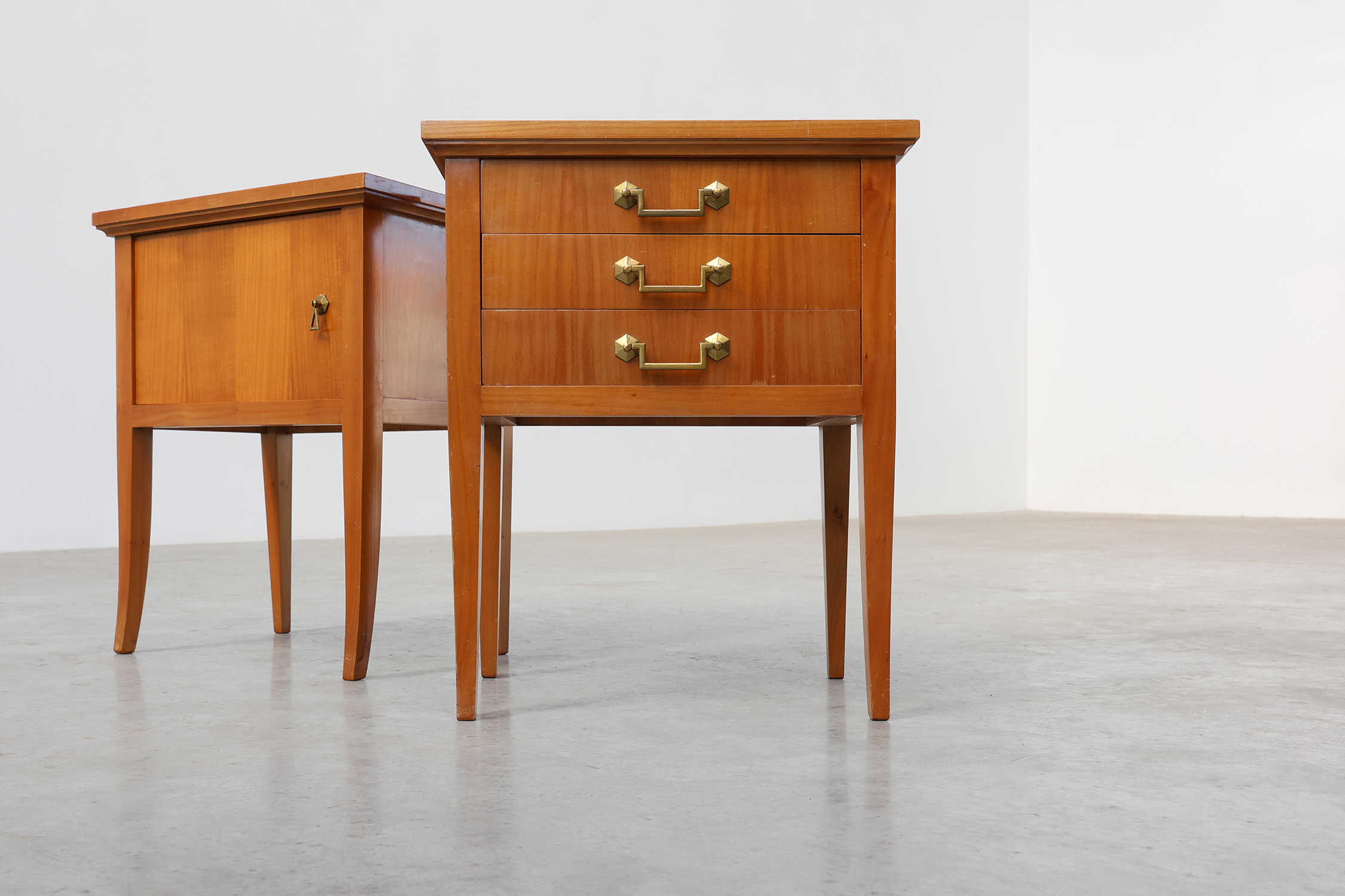 Pair of mid-century bedside tables with brass handles, France, 1950sthumbnail
